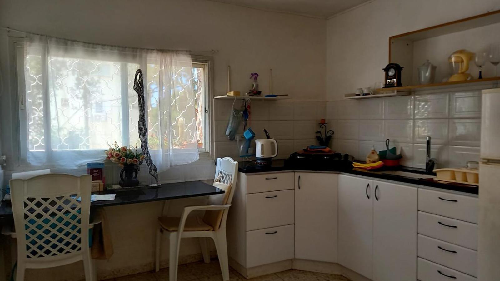 Stella Maris Hosting Apartment Haifa Bagian luar foto